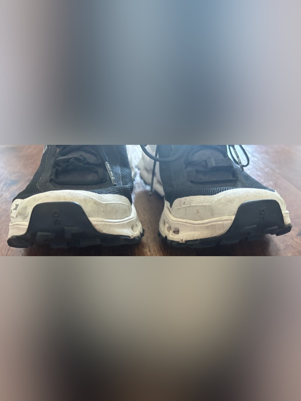 Oncloud Cloudultra Helion Womens  athletic shoes Sz 6 - Picture 7 of 11